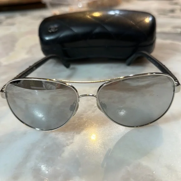 Chanel Aviators 4207 Chanel 4207 Sunglasses main image 4